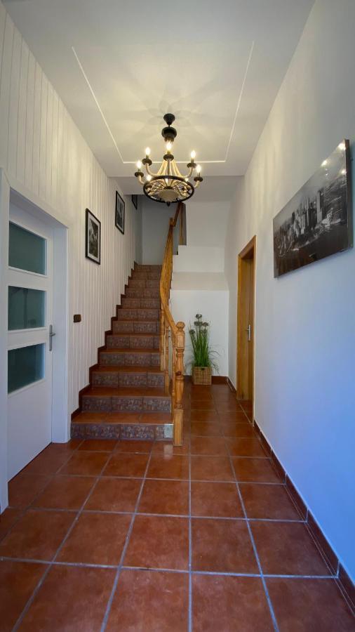Casa Flores del Mediterráneo Badalona Exterior foto
